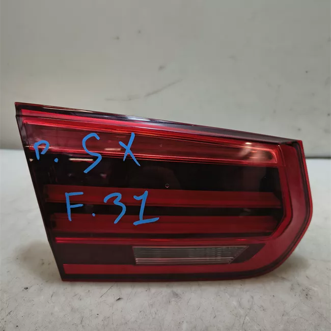 Fanale posteriore parte interno destro