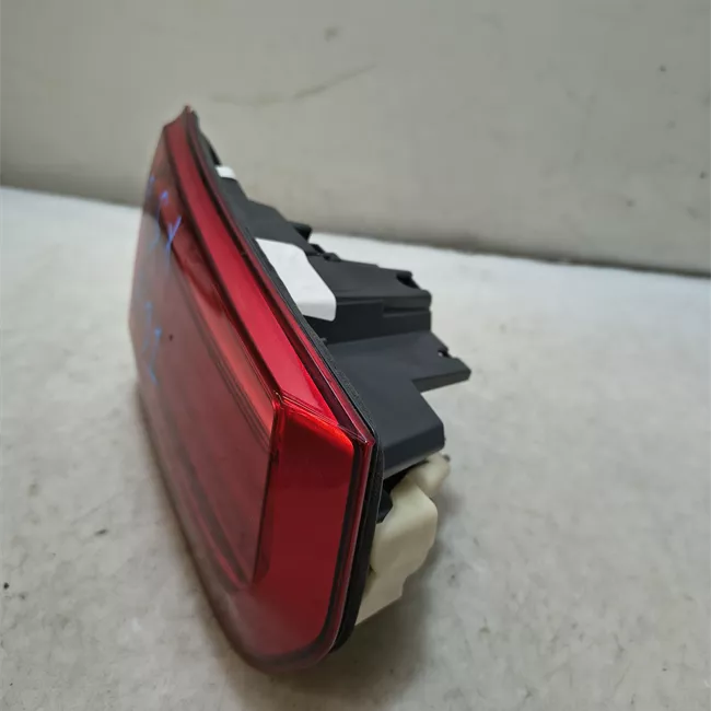 Fanale posteriore parte interno destro