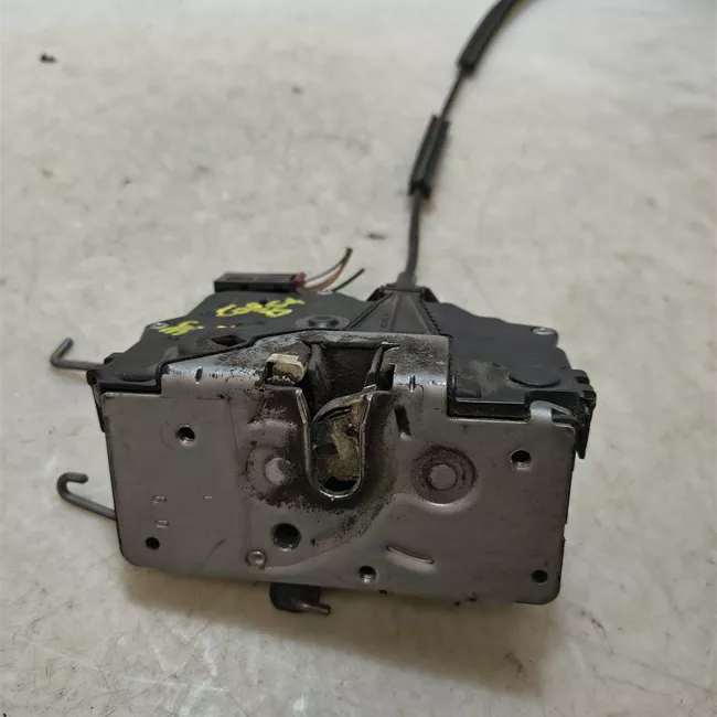 Serratura porta anteriore sinistra