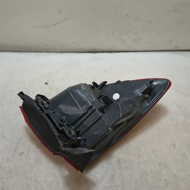 Fanale posteriore parte esterno destro