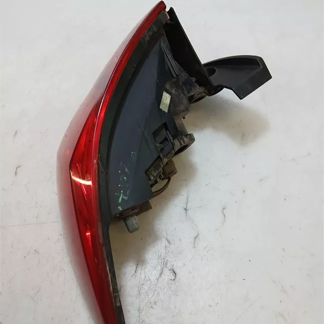 Fanale posteriore parte esterno destro