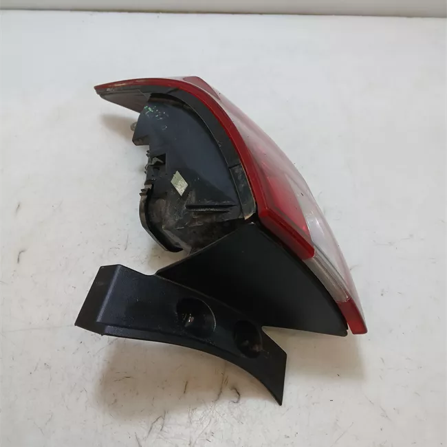 Fanale posteriore parte esterno destro