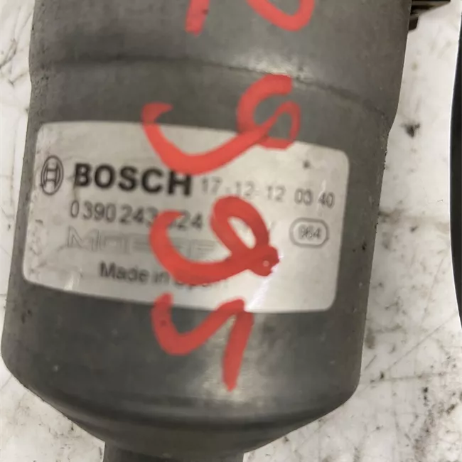 Meccanismo tergiparabrezza con motorino