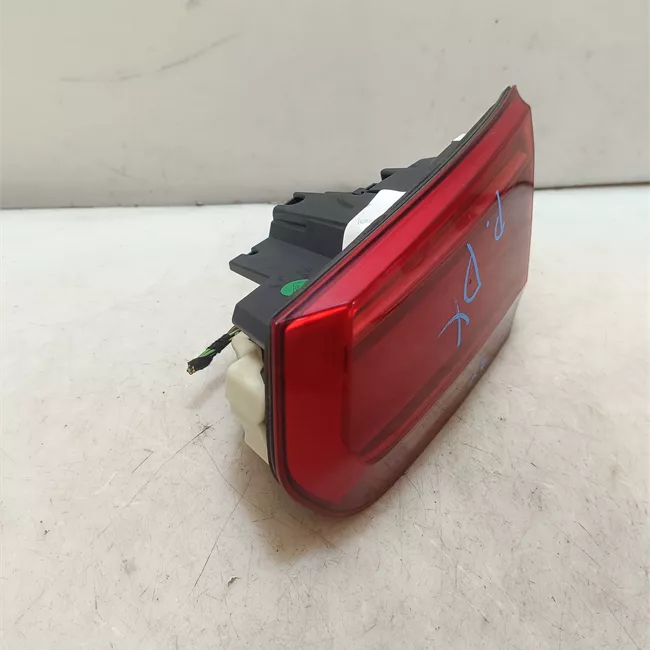 Fanale posteriore parte interno destro