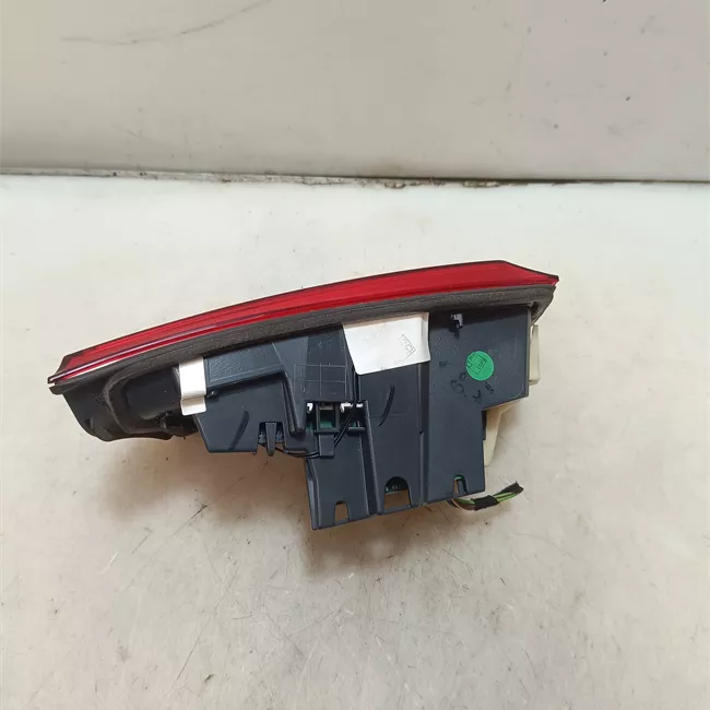 Fanale posteriore parte interno destro