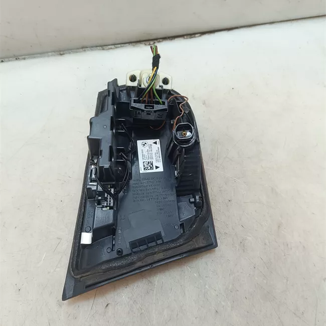 Fanale posteriore parte interno destro