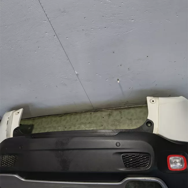 Paraurti posteriore Sport/Latitude con sensore parchiusura