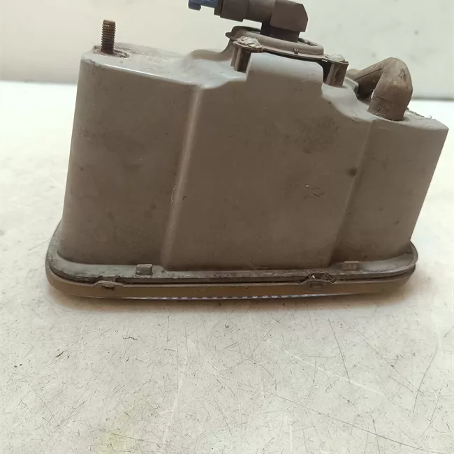 Proiettore fendinebbia sinistro