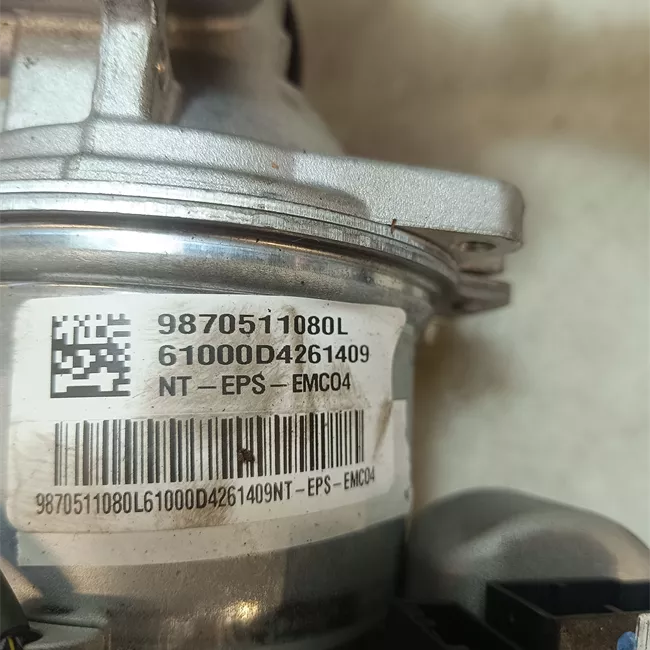 Servosterzo elettronico con albero sterzo inferiore