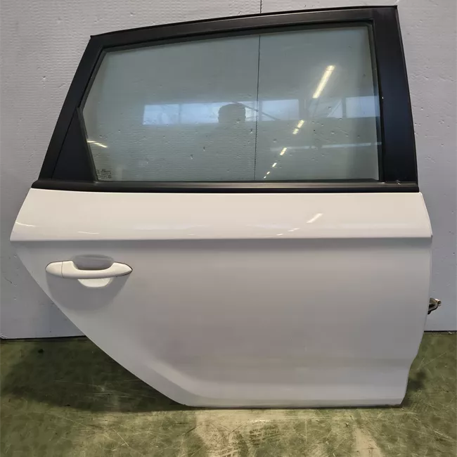 Porta posteriore destra