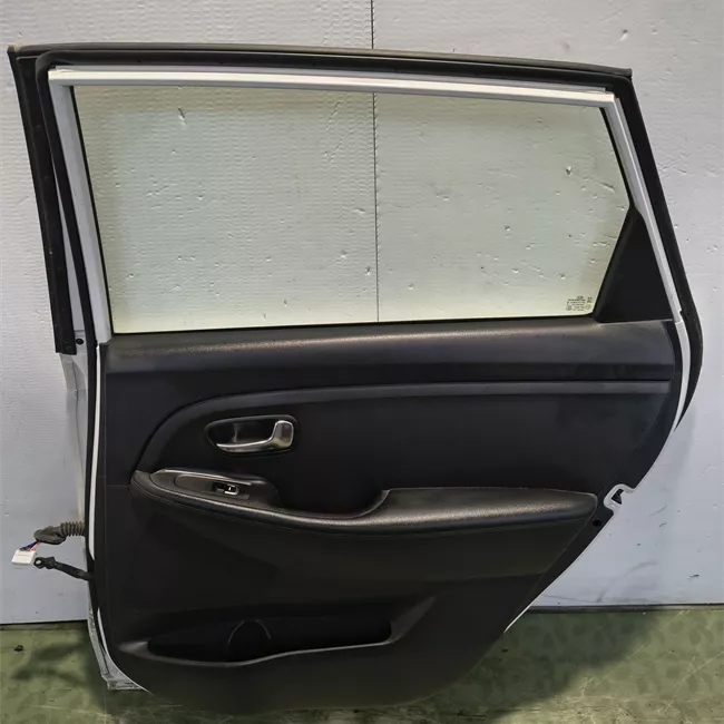 Porta posteriore destra