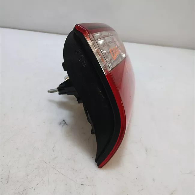 Fanale posteriore parte interno destro