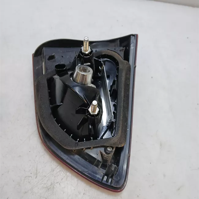 Fanale posteriore parte interno destro