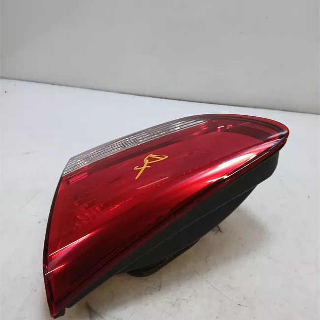 Fanale posteriore parte interno destro