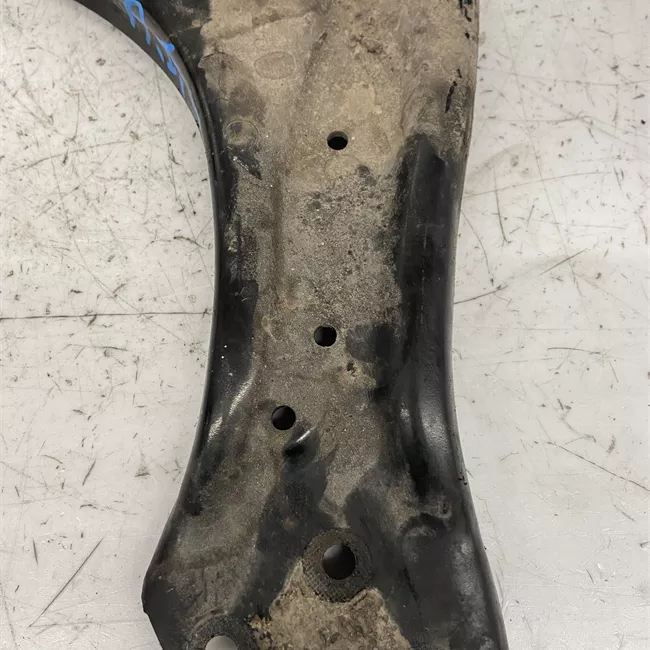 Braccio oscillante sospensione anteriore sinistro