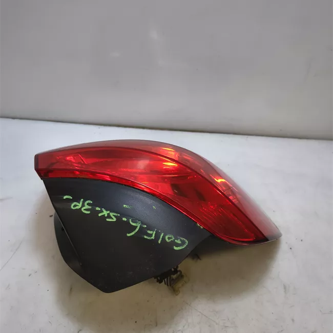 Fanale posteriore parte esterno sinistro VALEO