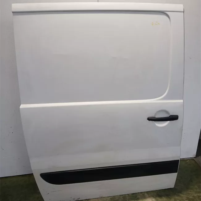 Porta posteriore destra