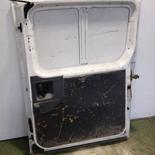 Porta posteriore destra