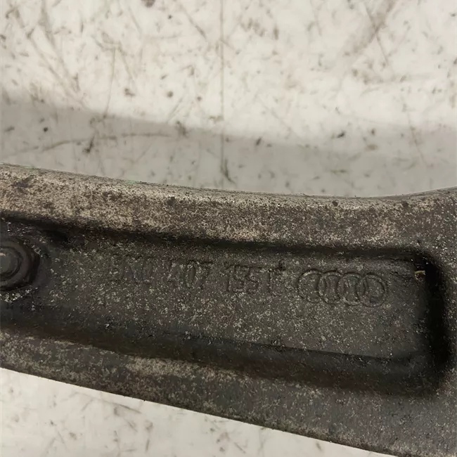 Braccio oscillante inferiore posteriore sospensione anteriore sinistro