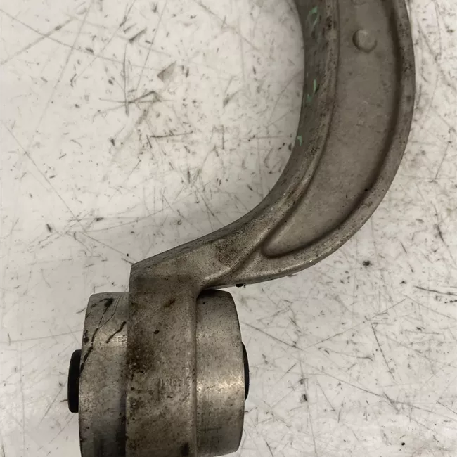 Braccio oscillante superiore sospensione posteriore destro