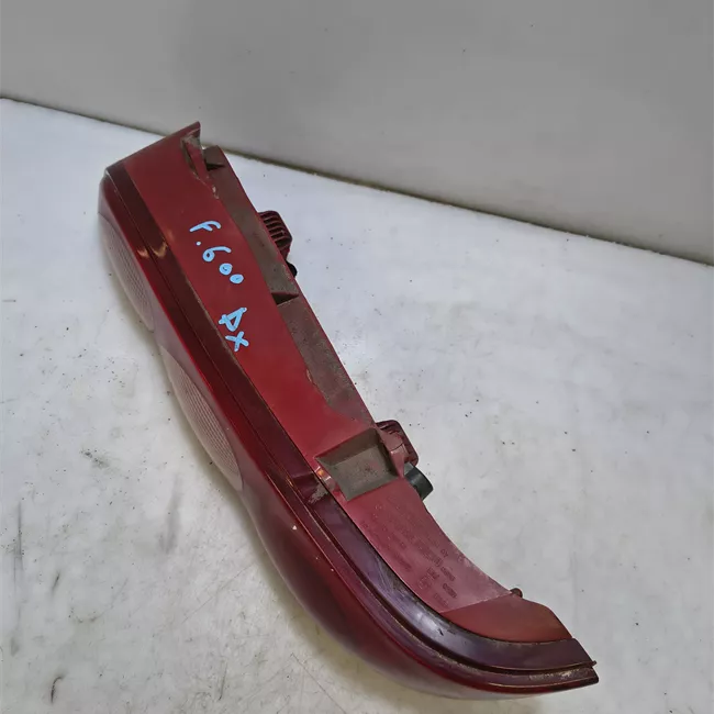 Fanale posteriore destro