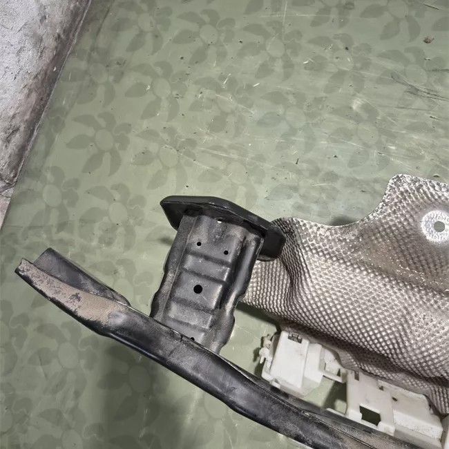 Traversa paraurti posteriore