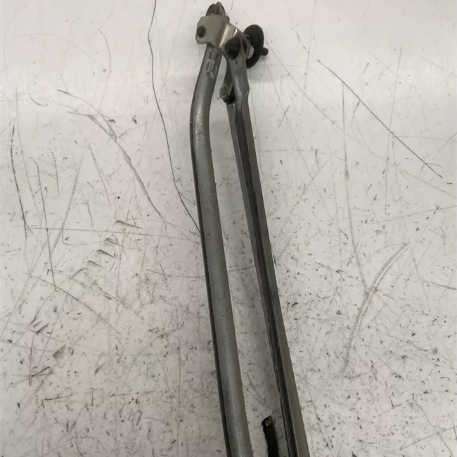 Meccanismo tergiparabrezza con motorino