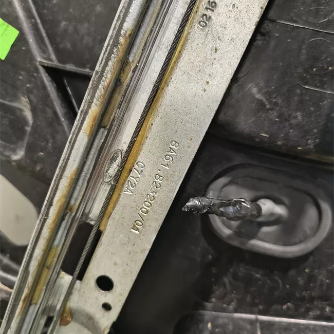 Alzacristallo elettrico porta anteriore sinistro elettrico