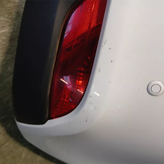 Paraurti posteriore sensori parcheggio