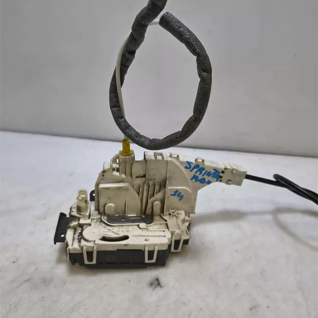 Serratura porta anteriore destra