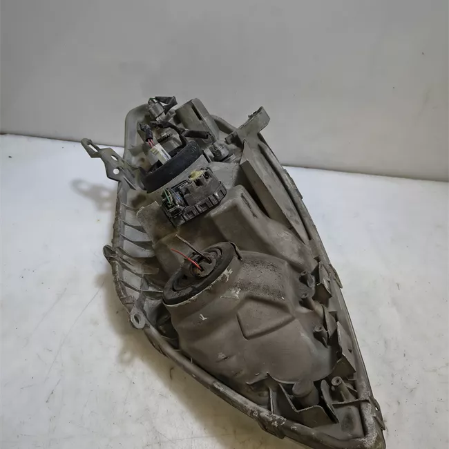 Proiettore destro 05-04<