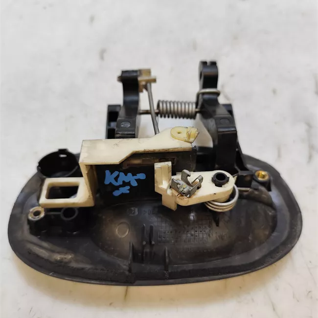 Maniglia porta anteriore sinistra