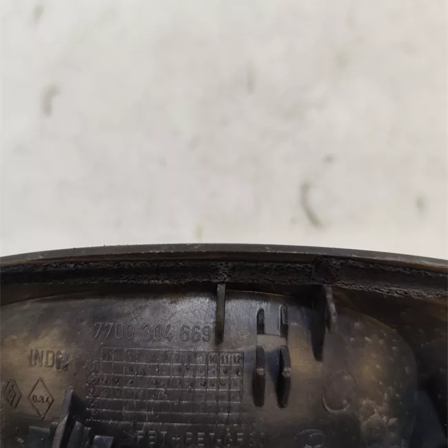 Maniglia porta anteriore sinistra