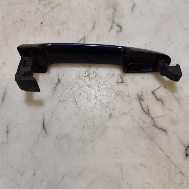 Maniglia porta anteriore sinistra