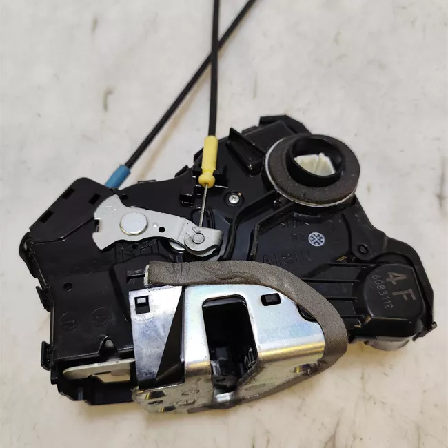 Serratura porta anteriore destra