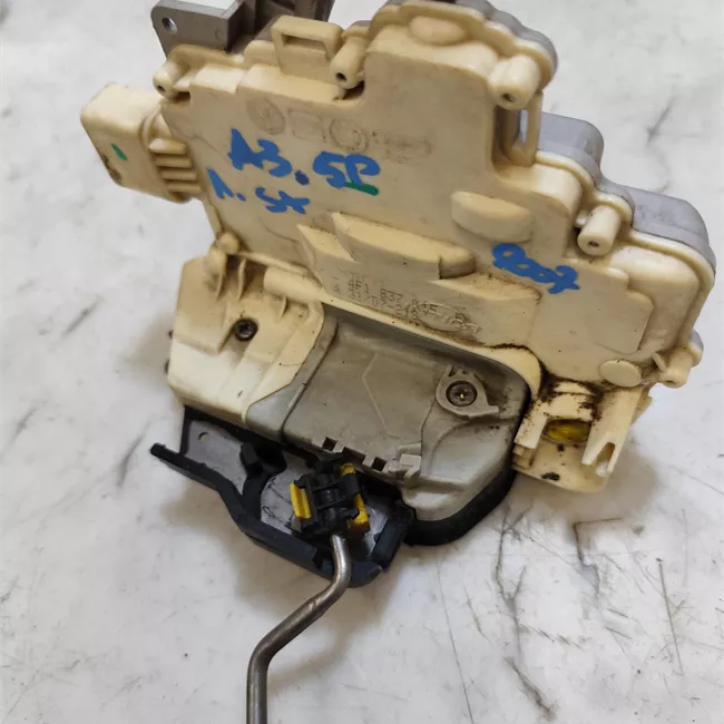 Serratura porta anteriore sinistra