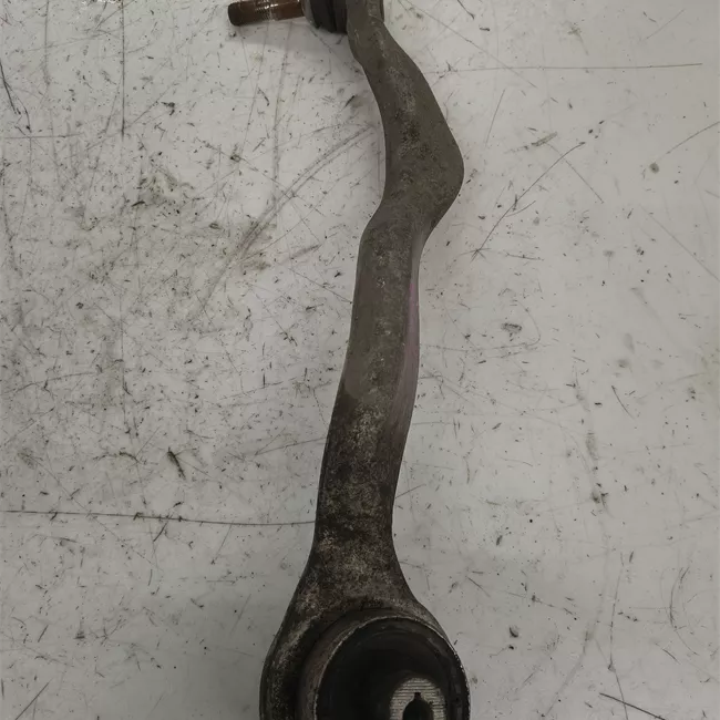 Braccio oscillante anteriore sospensione anteriore sinistro