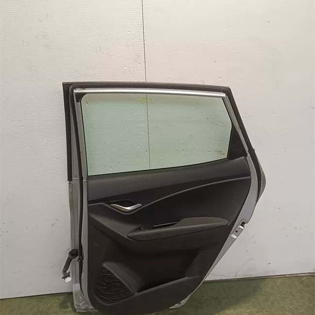 Porta posteriore destra