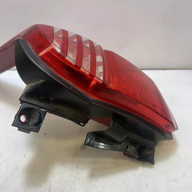 Fanale posteriore destro