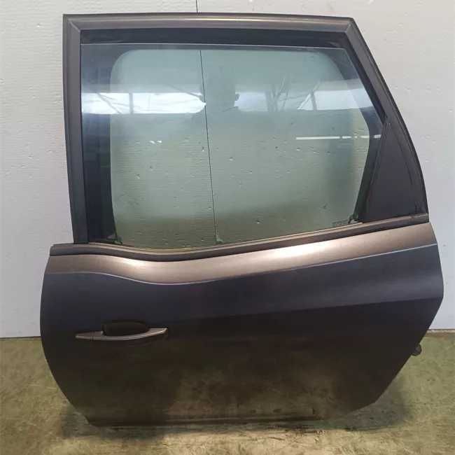 Porta posteriore sinistra