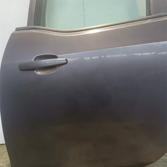 Porta posteriore sinistra