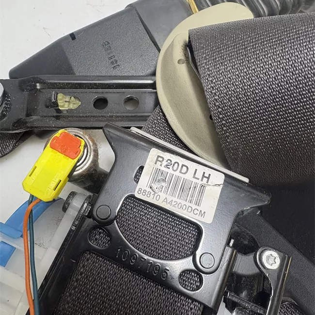 Cintura di sicurezza anteriore sinistra WK