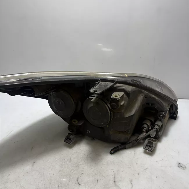 Proiettore sinistro Cornice nera