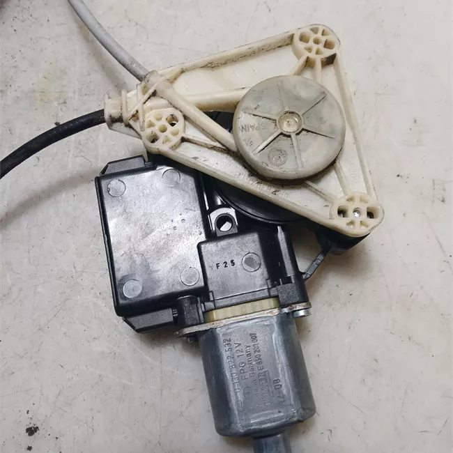 Alzacristallo porta posteriore sinistro