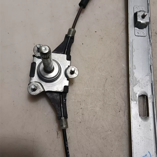 Alzacristallo porta posteriore sinistro