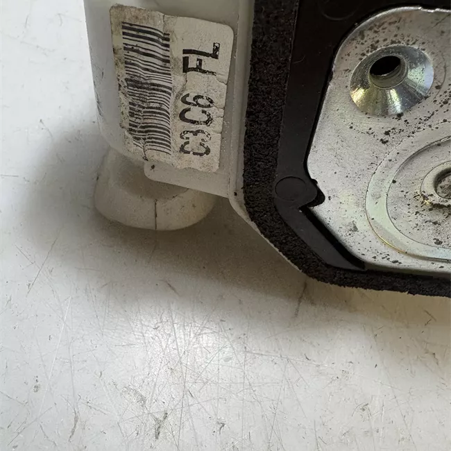 Serratura porta anteriore sinistra