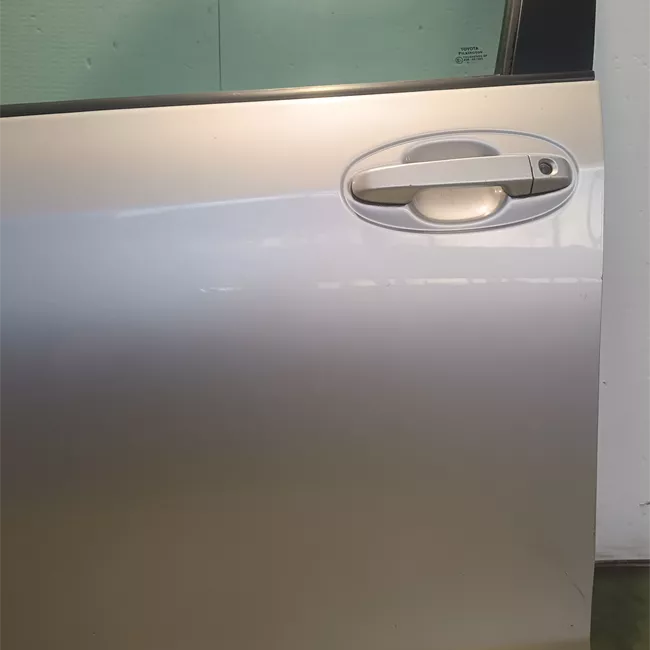 Porta anteriore sinistra