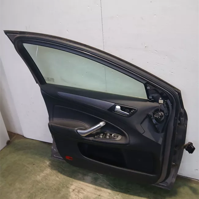 Porta anteriore sinistra