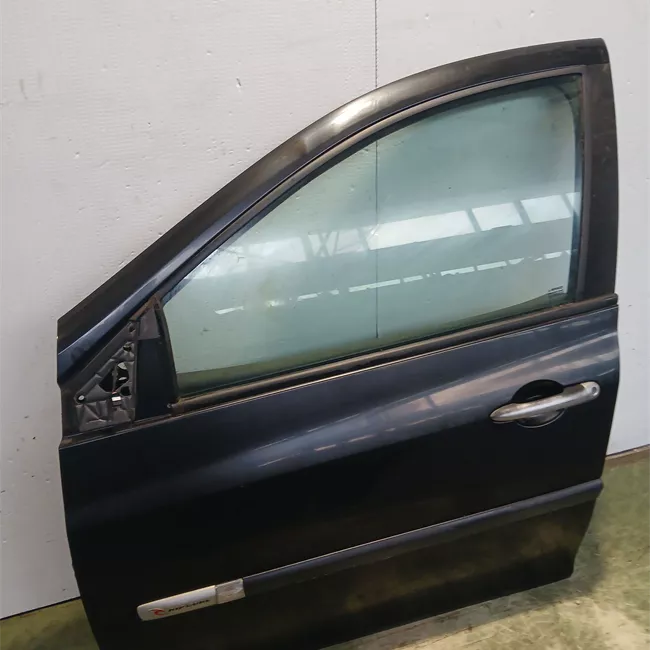 Porta anteriore sinistra