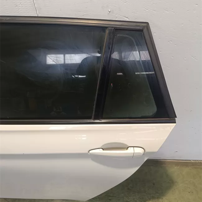 Porta posteriore sinistra